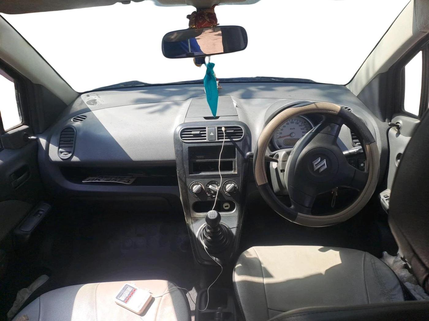 2016 Maruti Ritz LXI, CNG, Manual, 1,30,766 km, interior
