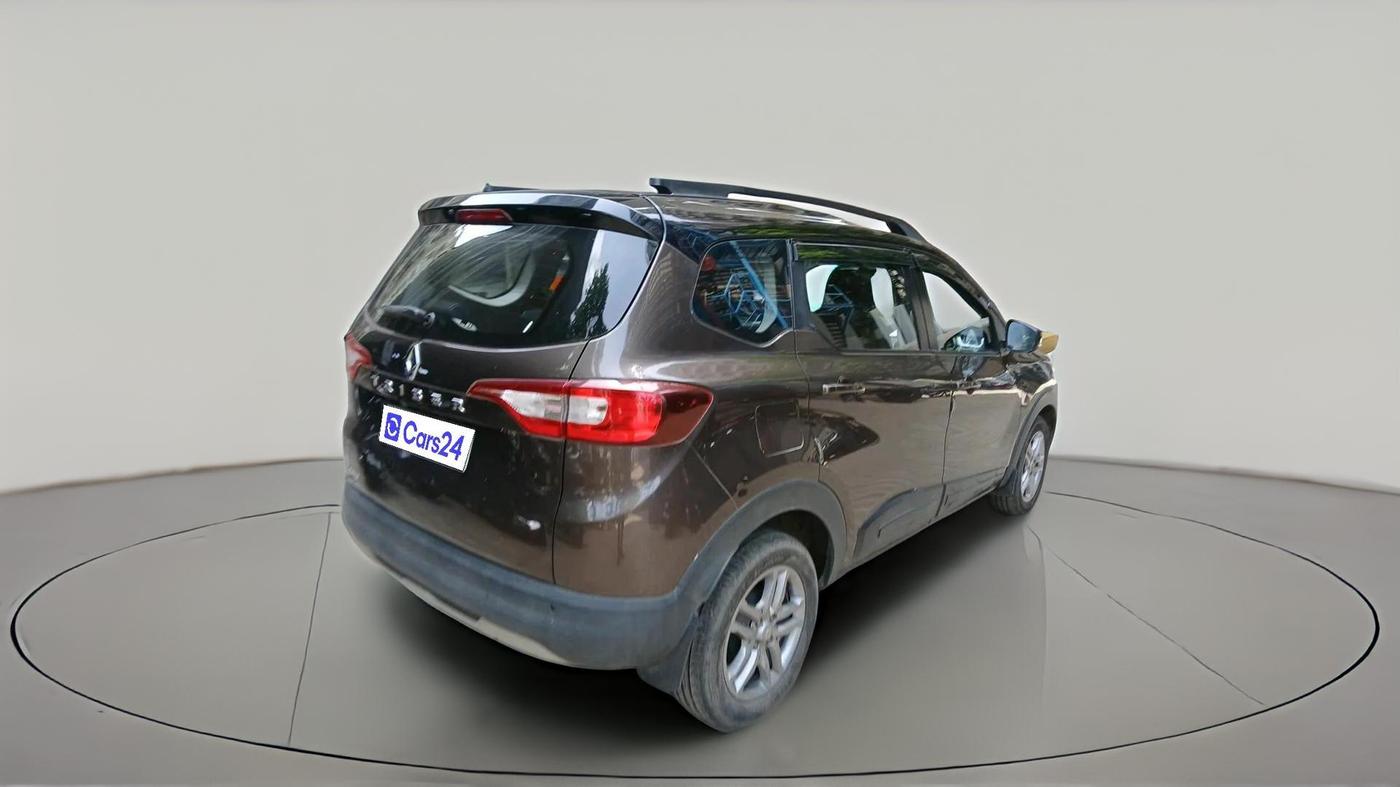 2022 Renault TRIBER RXZ, Petrol, Manual, 23,794 km, exterior