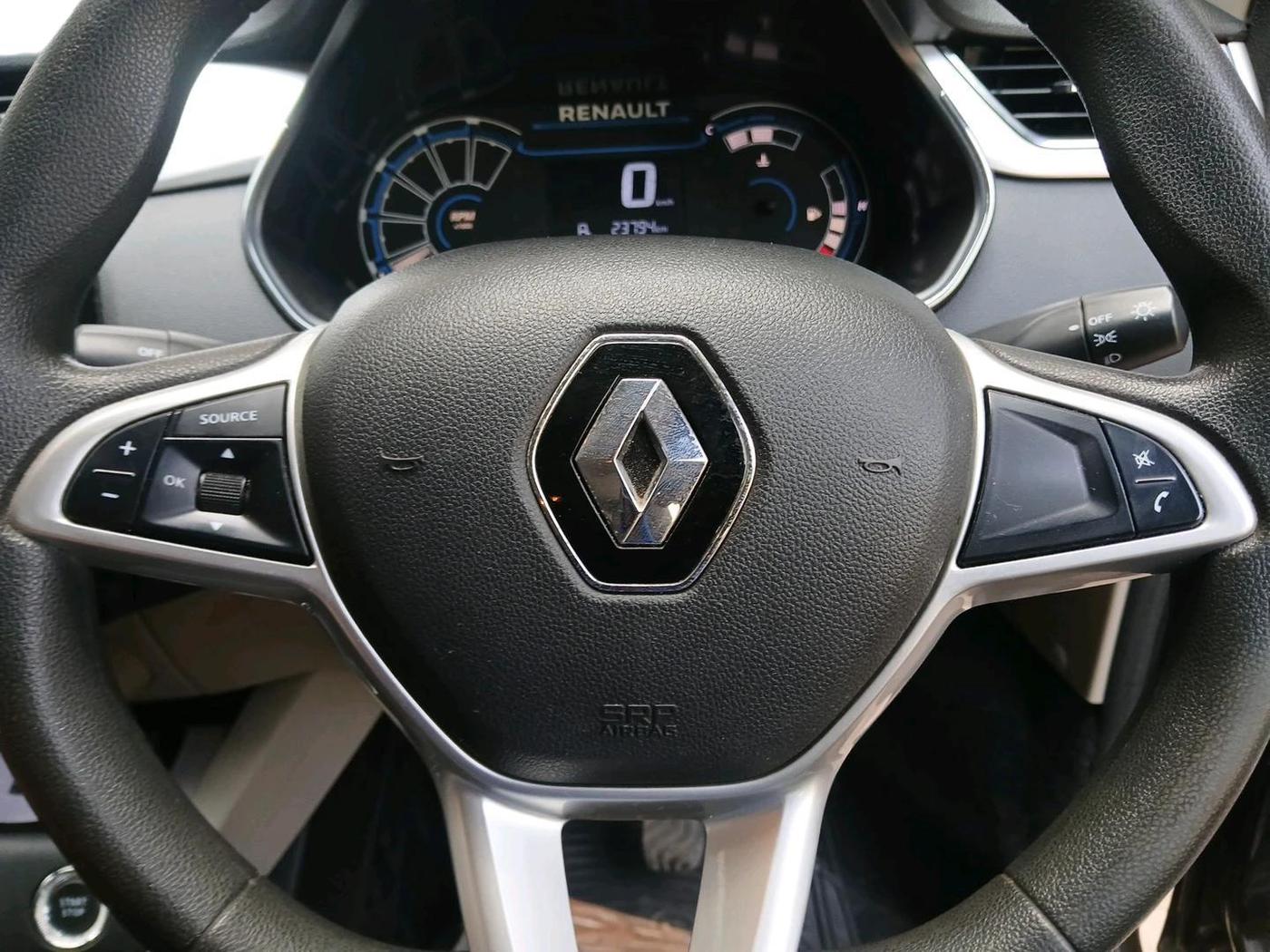 2022 Renault TRIBER RXZ, Petrol, Manual, 23,794 km, interior
