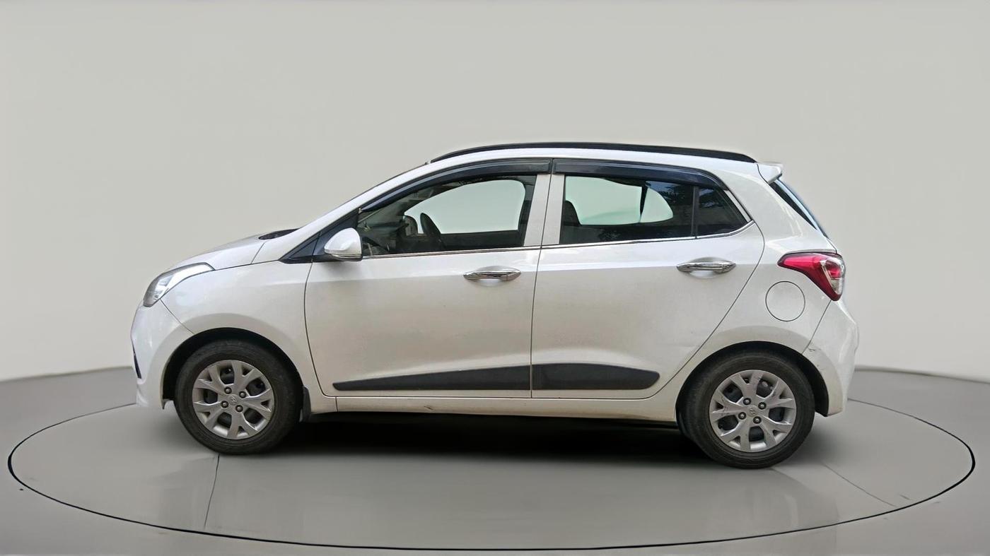 2016 Hyundai Grand i10 SPORTZ 1.2 KAPPA VTVT, CNG, Manual, 85,506 km, exterior