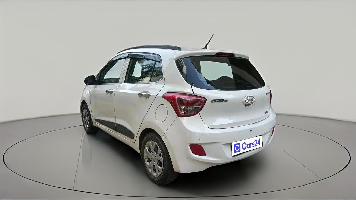2016 Hyundai Grand i10 SPORTZ 1.2 KAPPA VTVT, CNG, Manual, 85,506 km, exterior