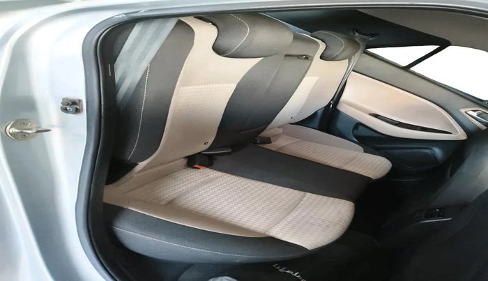 2019 Hyundai Elite i20 ASTA (O) CVT, Petrol, Automatic, 41,250 km, interior