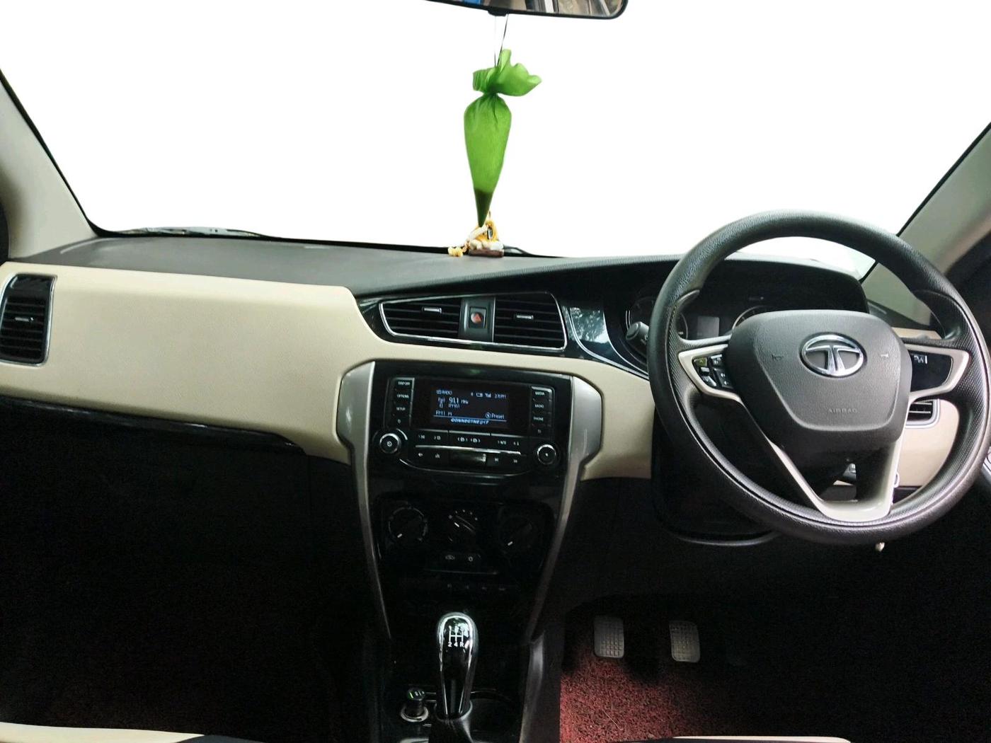2017 Tata Zest XMS PETROL, Petrol, Manual, 40,434 km, interior