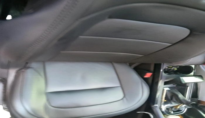 2023 Tata Safari XTA PLUS DARK EDITION, Diesel, Automatic, 37,880 km, interior