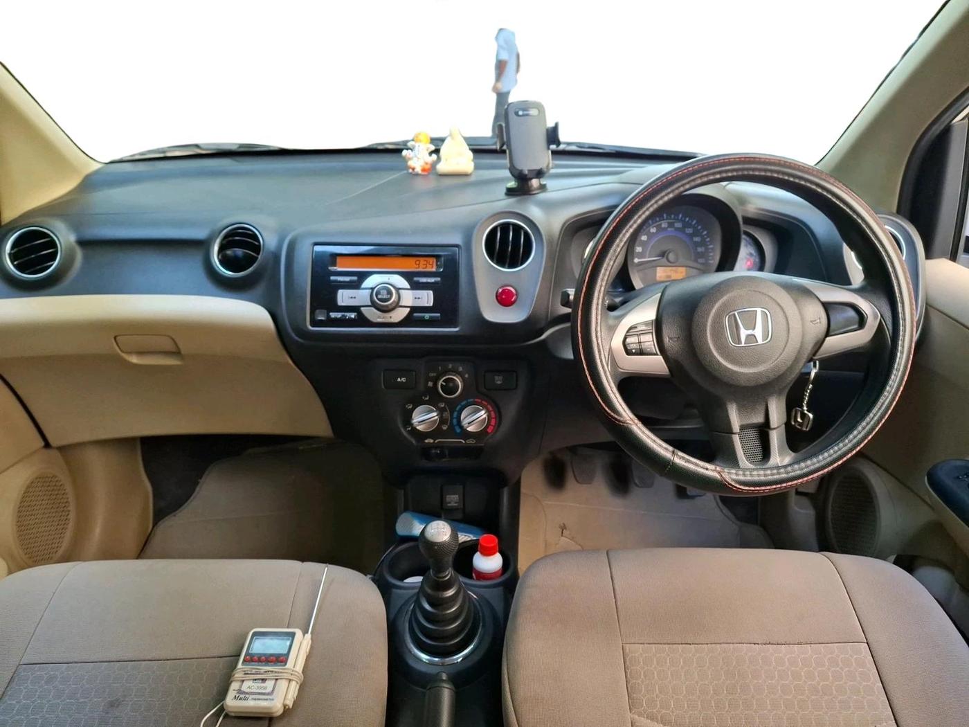2015 Honda Brio S MT, Petrol, Manual, 36,446 km, interior