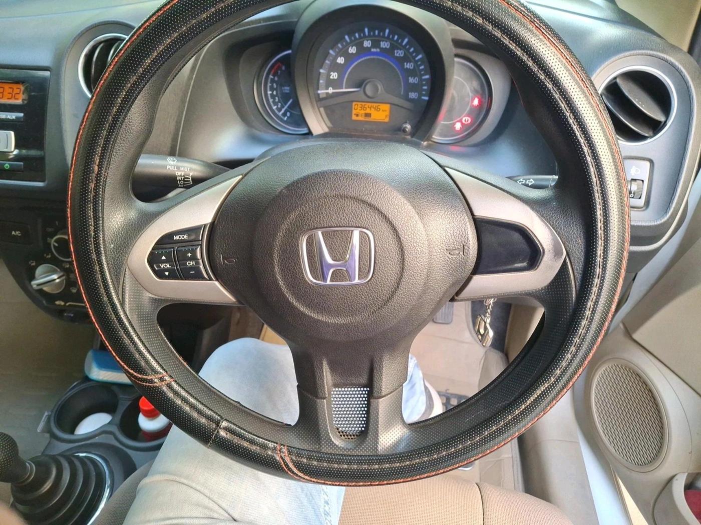 2015 Honda Brio S MT, Petrol, Manual, 36,446 km, interior
