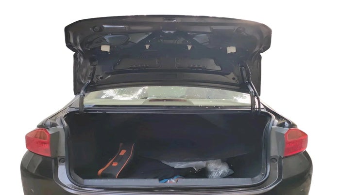 2015 Honda City 1.5L I-VTEC VX, Petrol, Manual, 1,20,001 km, exterior