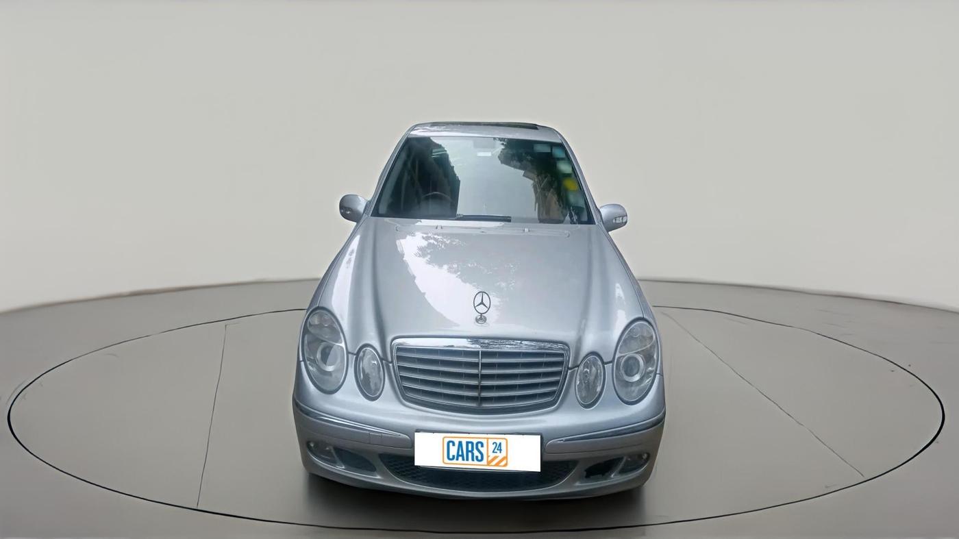2005 Mercedes Benz E Class 240 V6 AT, Petrol, Automatic, 48,283 km, exterior