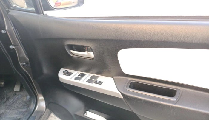 2015 Maruti Wagon R 1.0 VXI, Petrol, Manual, 13,610 km, interior