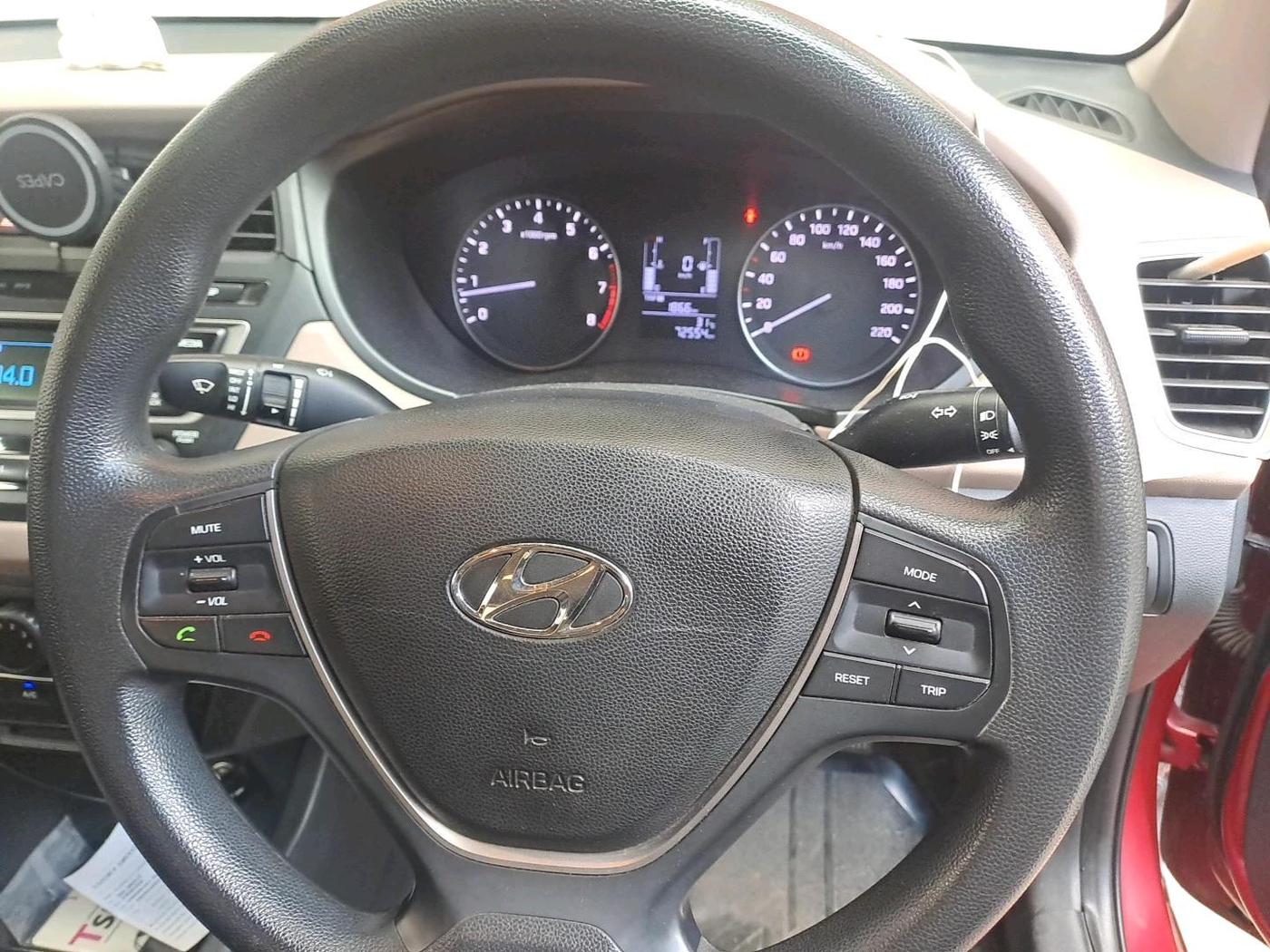 2016 Hyundai Elite i20 MAGNA 1.2, Petrol, Manual, 72,554 km, interior