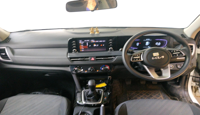 2025 KIA SELTOS HTK (O), Petrol, Manual, 3,925 km, interior