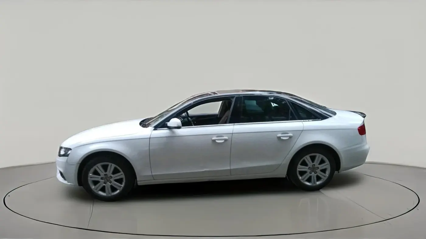 2010 Audi A4 2.0 TDI, Diesel, Automatic, 83,418 km, exterior