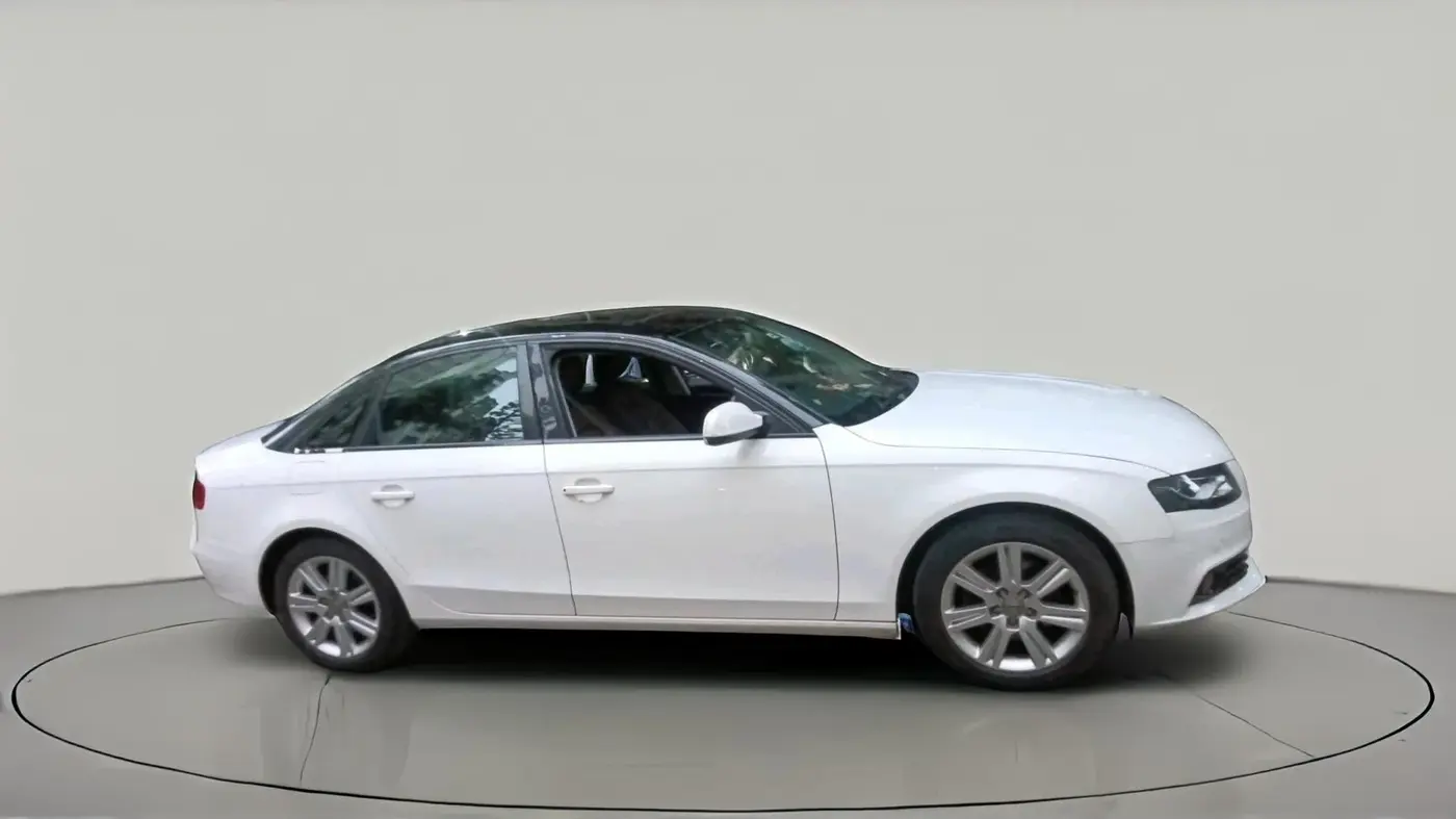 2010 Audi A4 2.0 TDI, Diesel, Automatic, 83,418 km, exterior