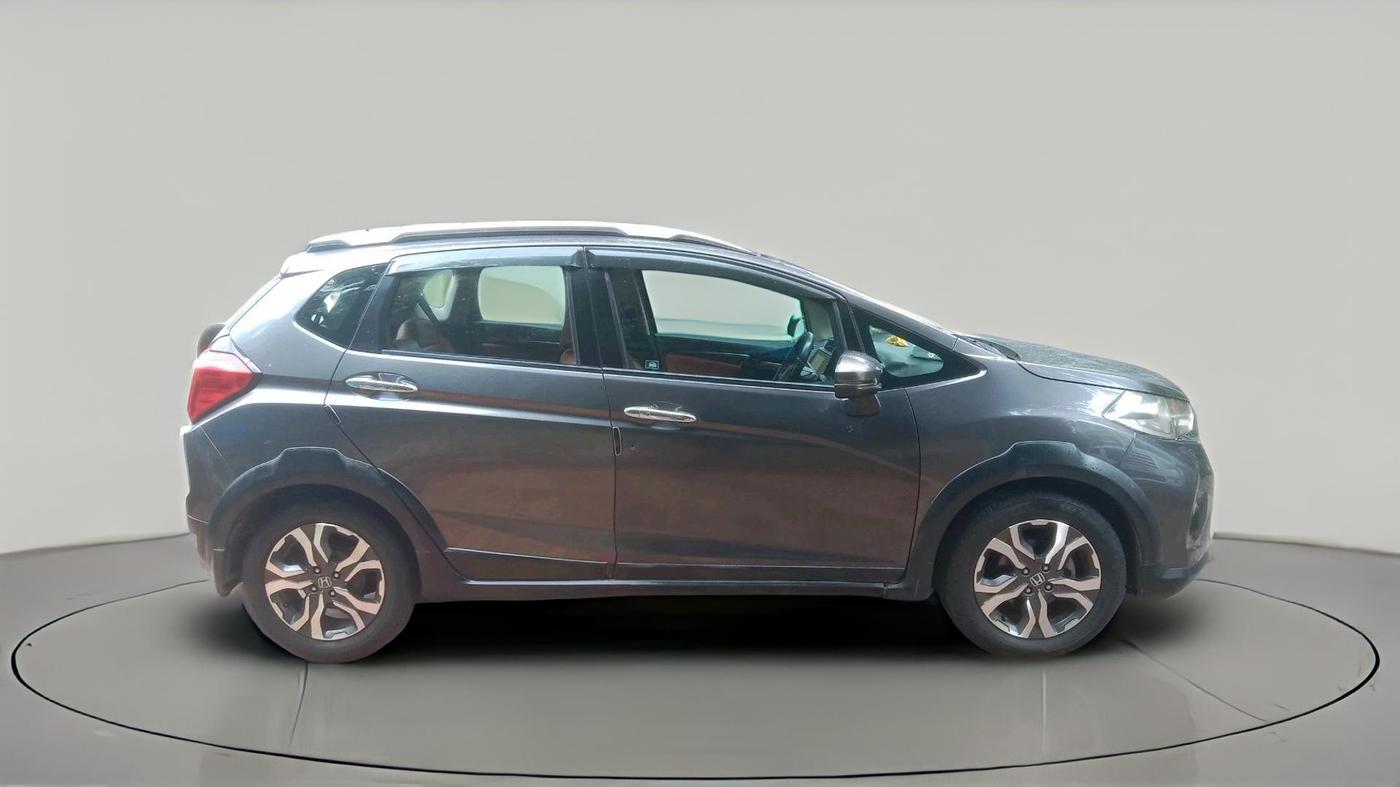 2017 Honda WR-V 1.5L I-DTEC VX MT, Diesel, Manual, 37,837 km, exterior