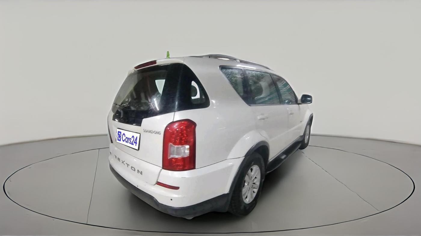 2015 Ssangyong Rexton RX7, Diesel, Automatic, 53,526 km, exterior