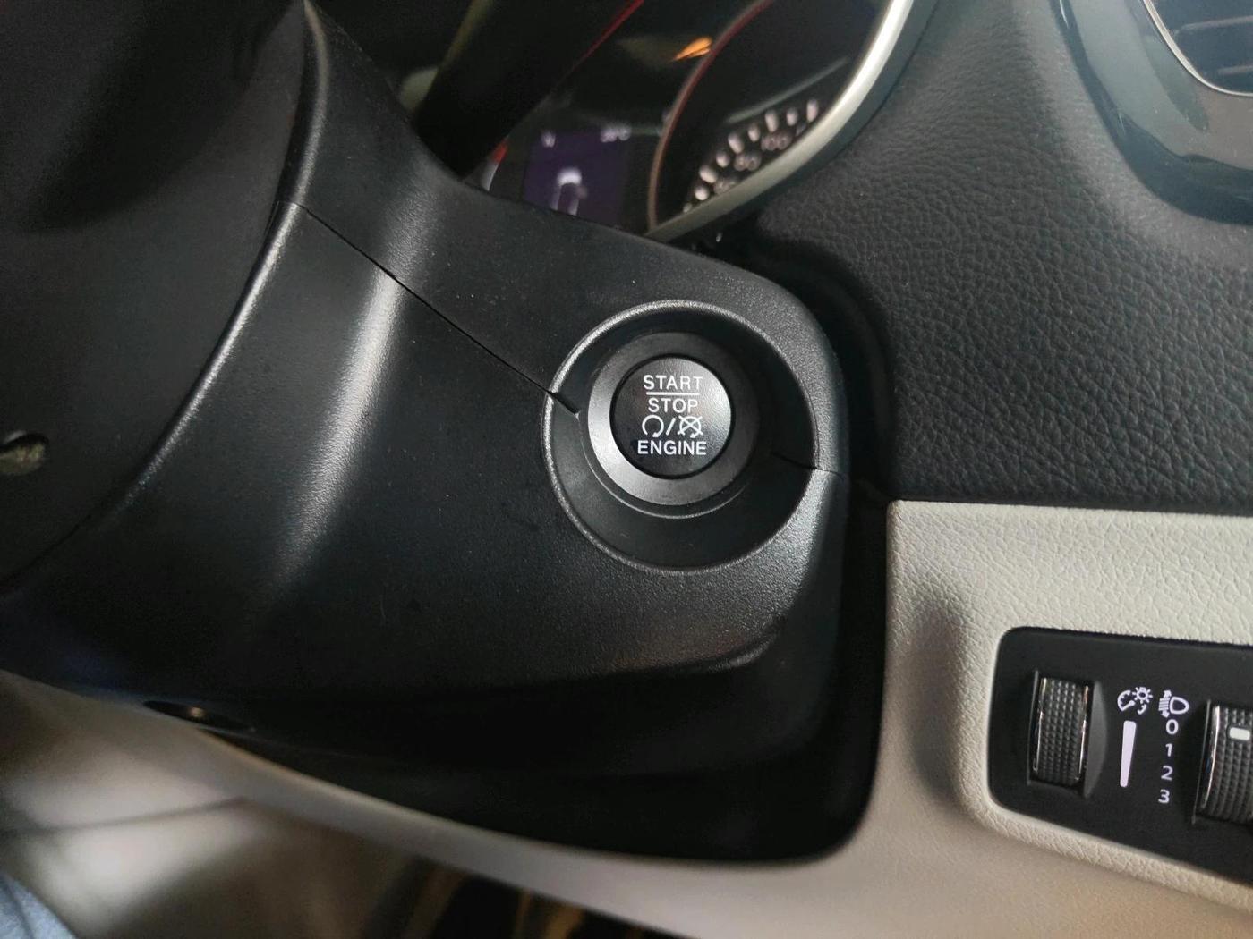 2019 Jeep Compass LIMITED PLUS DIESEL, Diesel, Manual, 71,148 km, interior