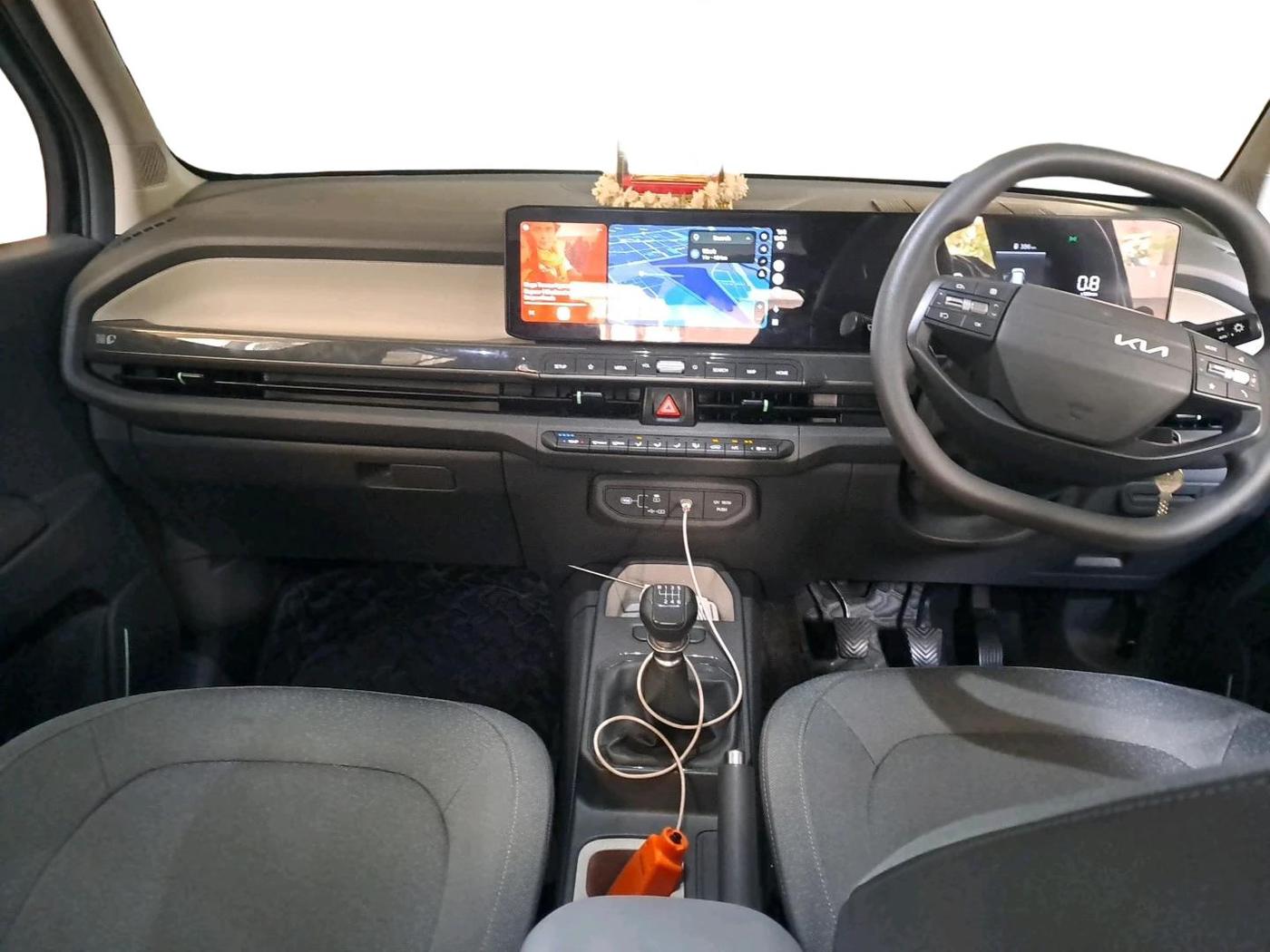 2025 KIA SYROS HTK Plus 1.0 Turbo 6MT, Petrol, Manual, 23,044 km, interior