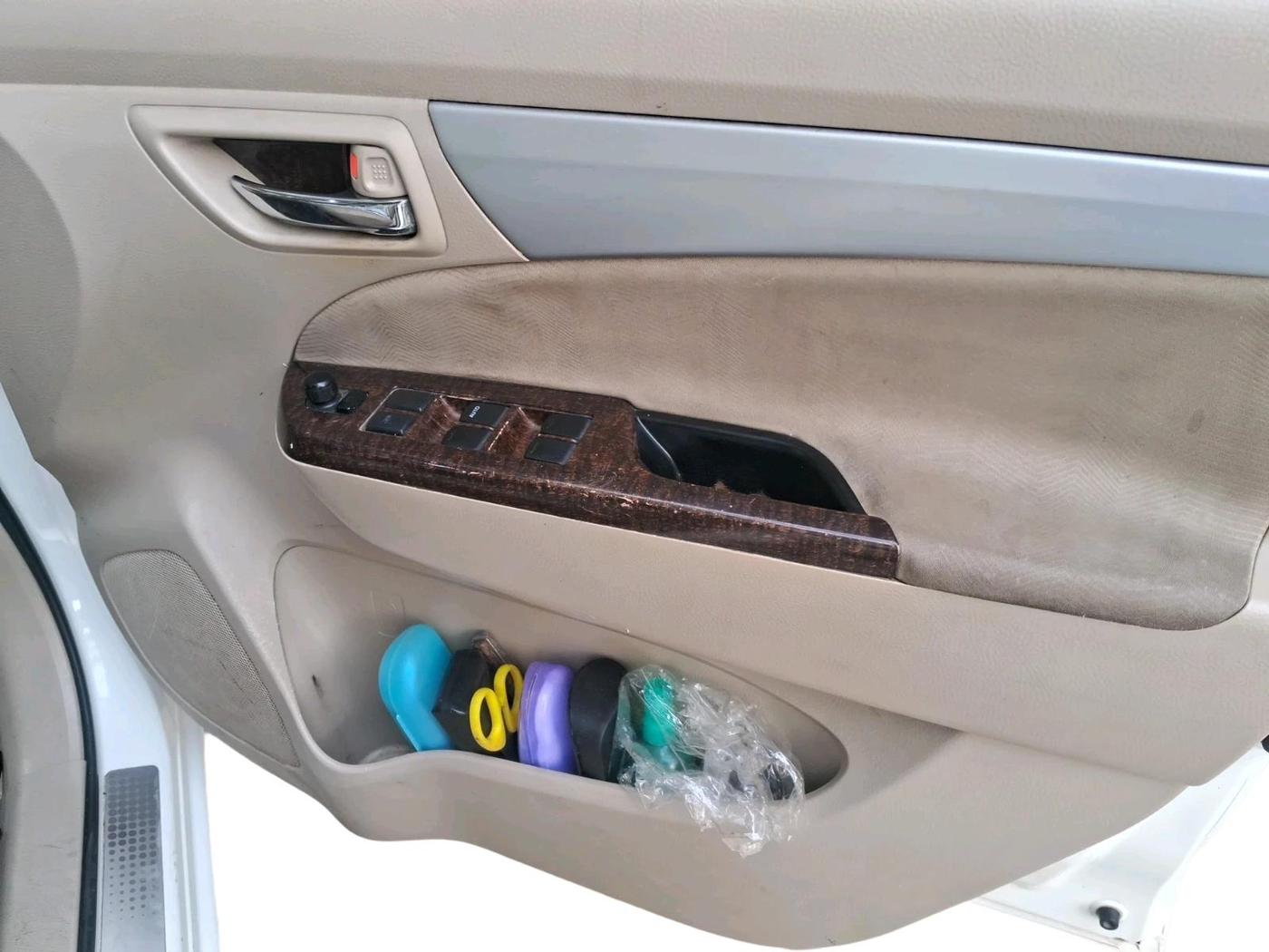 2016 Maruti Ertiga VXI CNG, CNG, Manual, 1,25,208 km, interior