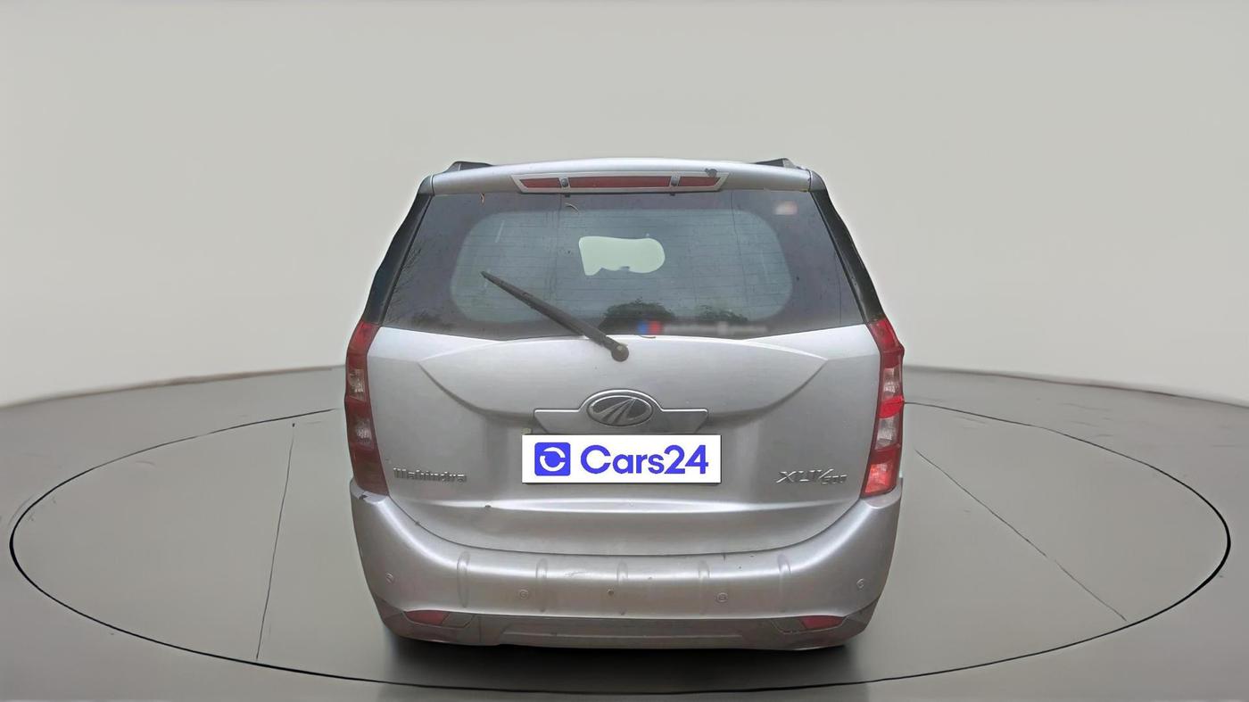 2013 Mahindra XUV500 W8, Diesel, Manual, 87,880 km, exterior
