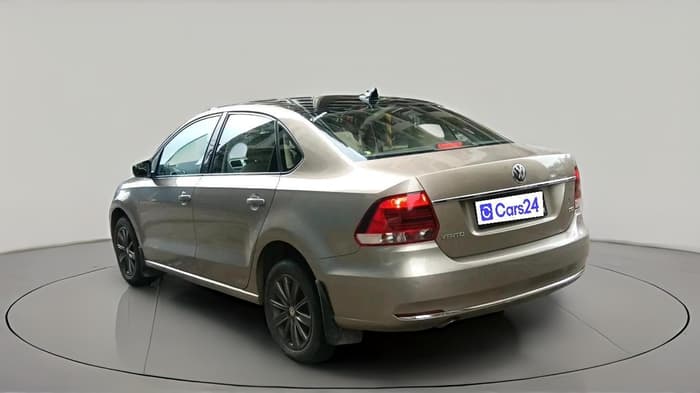 2016 Volkswagen Vento HIGHLINE PETROL AT, Petrol, Automatic, 91,575 km, exterior
