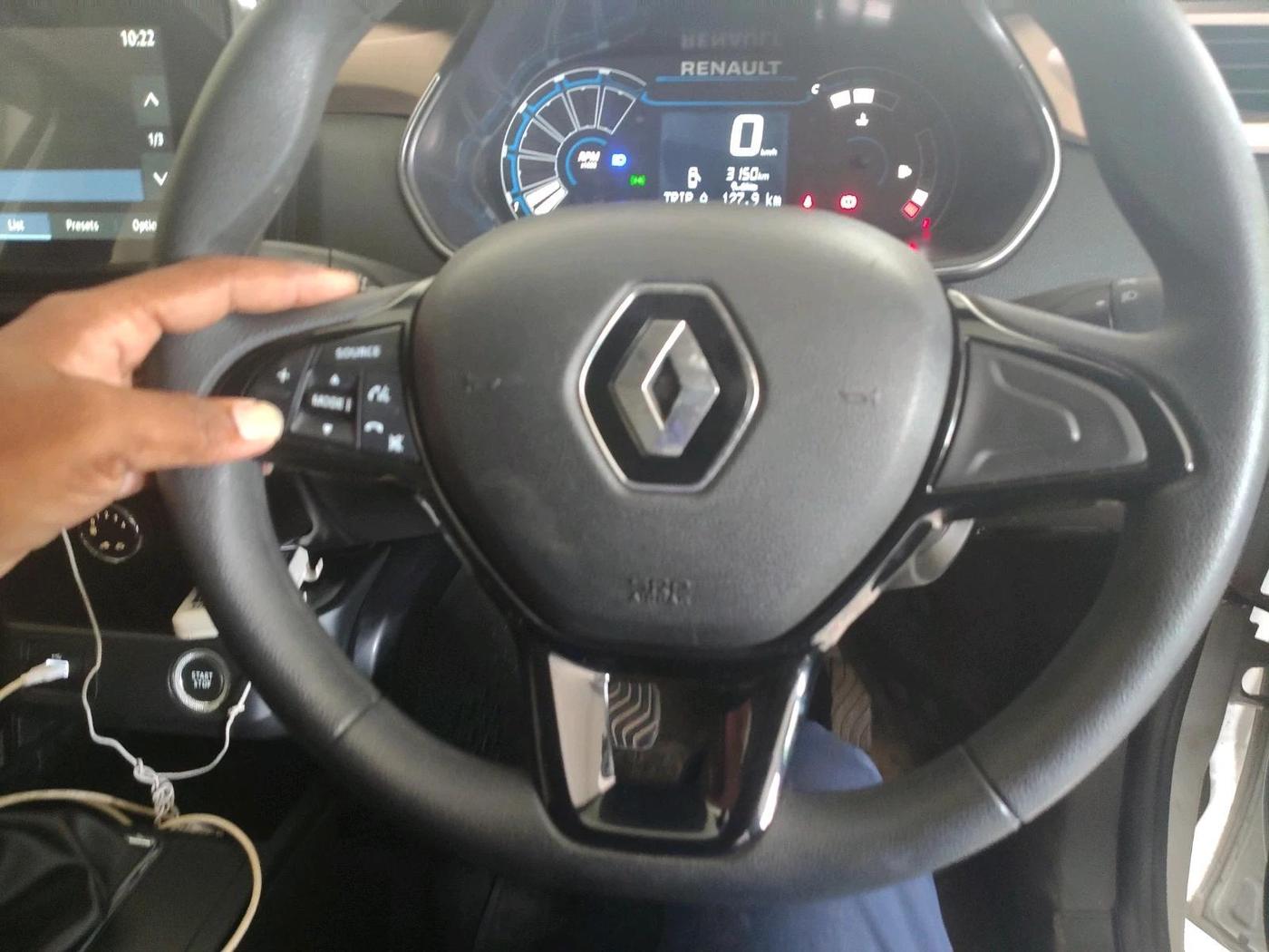 2021 Renault Kiger RXT MT, Petrol, Manual, 3,150 km, interior