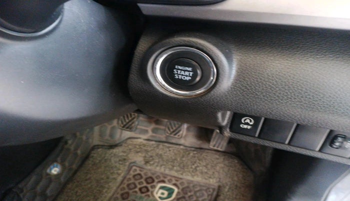 2020 Maruti XL6 ZETA MT, Petrol, Manual, 69,643 km, interior