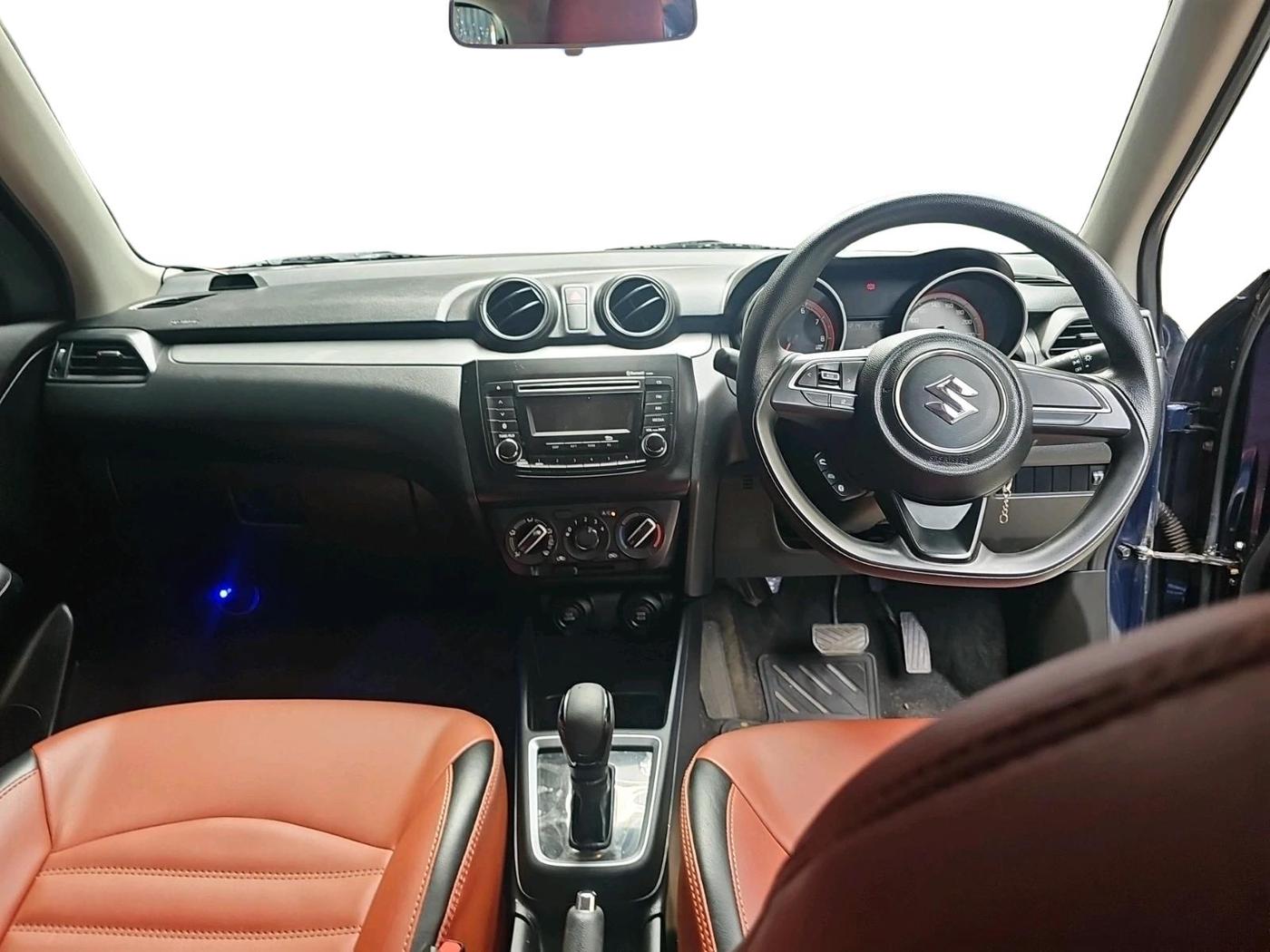 2018 Maruti Swift VXI AMT, Petrol, Automatic, 10,646 km, interior