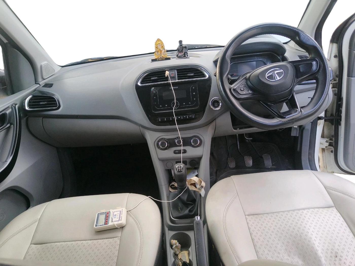 2022 Tata TIGOR XZ CNG, CNG, Manual, 42,275 km, interior