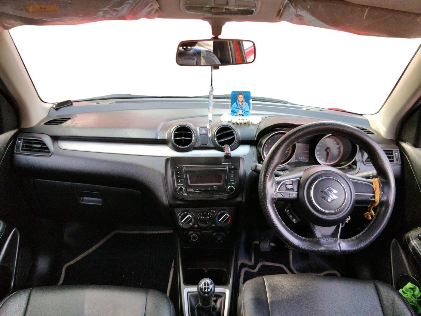 2018 Maruti Swift VXI, Petrol, Manual, 58,301 km, interior