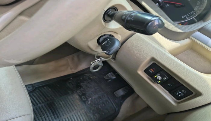 2013 Maruti Ertiga VXI, CNG, Manual, 1,13,424 km, interior