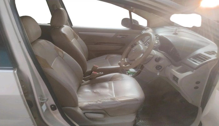 2016 Maruti Ertiga VXI CNG, CNG, Manual, 1,35,932 km, interior