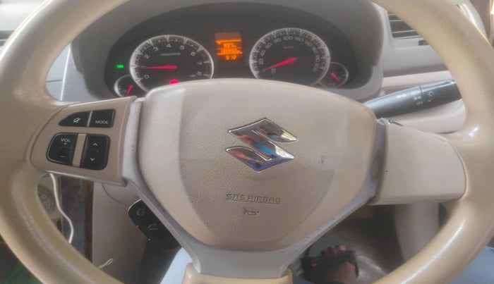 2016 Maruti Ertiga VXI CNG, CNG, Manual, 1,35,932 km, interior