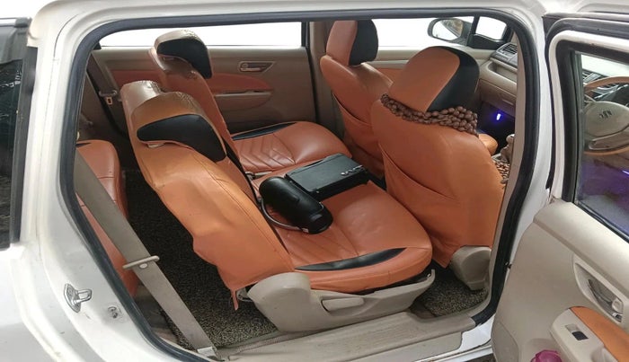 2016 Maruti Ertiga VXI CNG, CNG, Manual, 2,38,228 km, interior