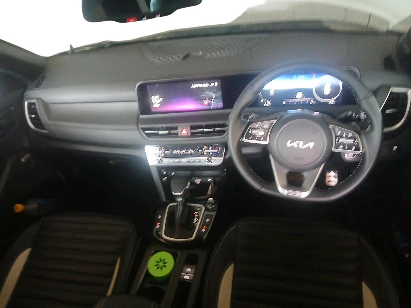 2025 KIA SELTOS  GTX Plus 1.5 Turbo Petrol DCT, Petrol, Automatic, 4,232 km, interior