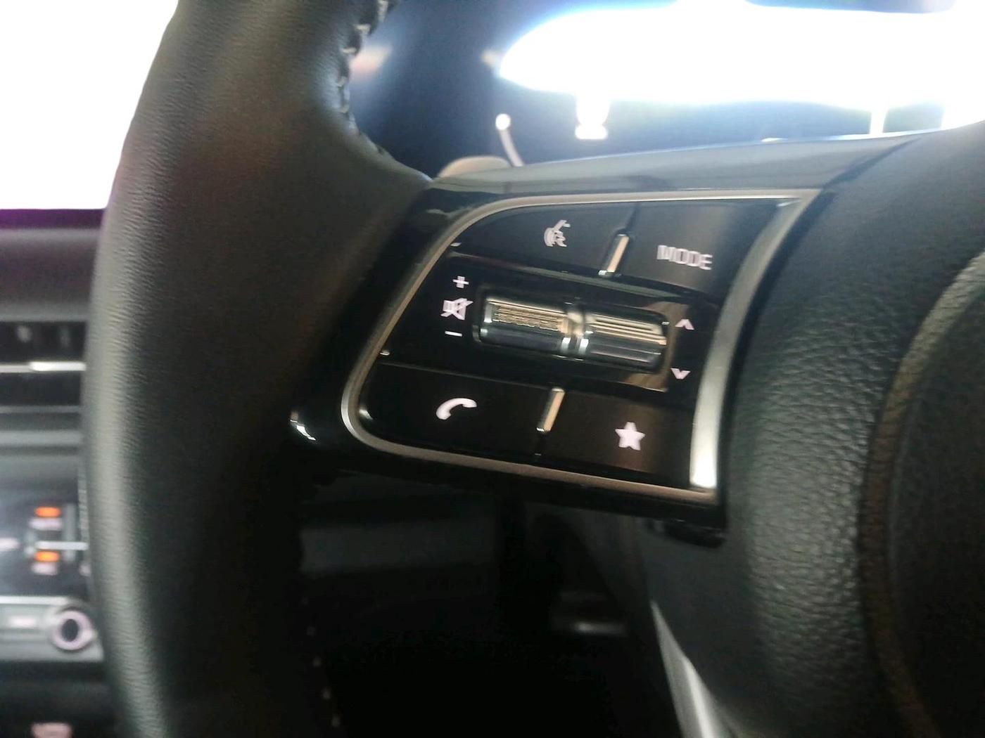 2025 KIA SELTOS  GTX Plus 1.5 Turbo Petrol DCT, Petrol, Automatic, 4,232 km, interior