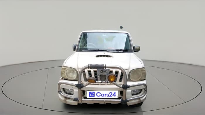 2013 Mahindra Scorpio LX BS-III, Diesel, Manual, 1,02,801 km, exterior