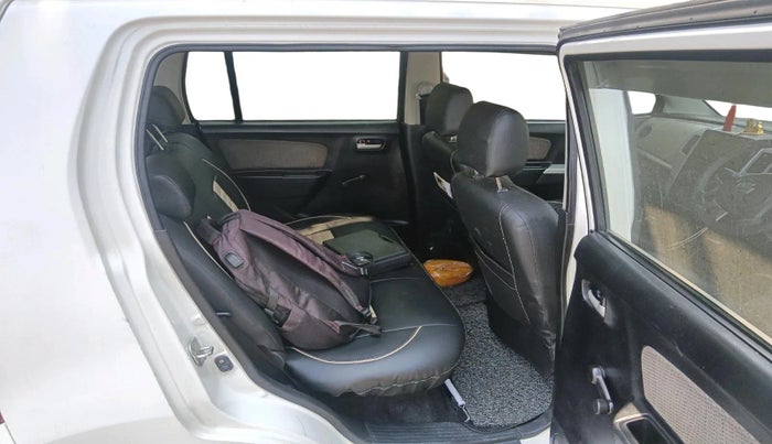 2013 Maruti Wagon R 1.0 LXI CNG, CNG, Manual, 98,750 km, interior