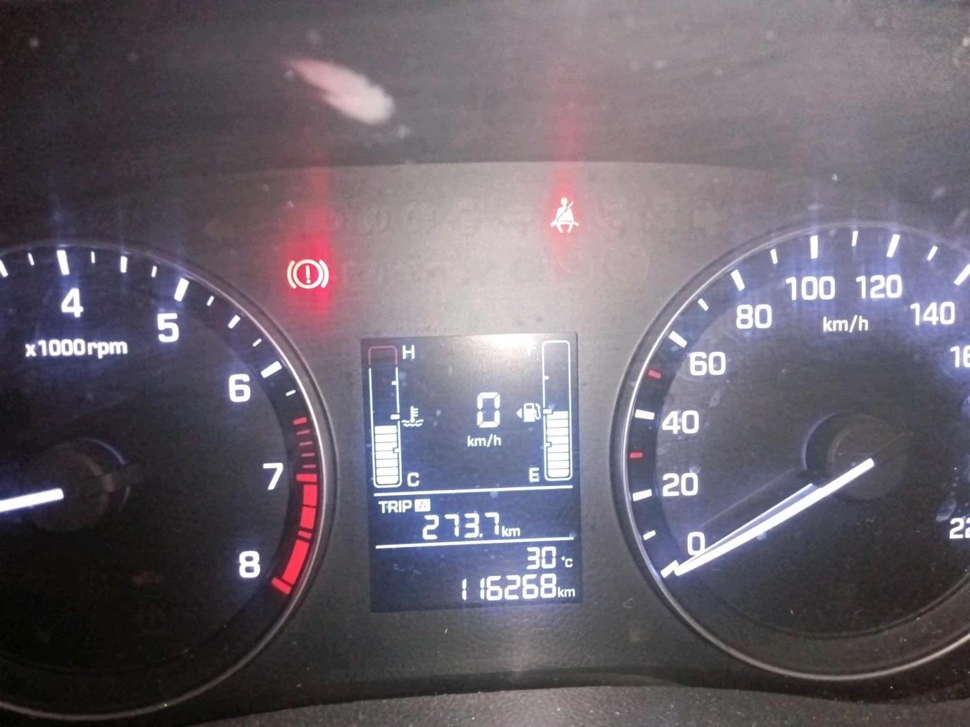 2016 Hyundai Creta E PLUS 1.6 PETROL, Petrol, Manual, 1,16,268 km, interior