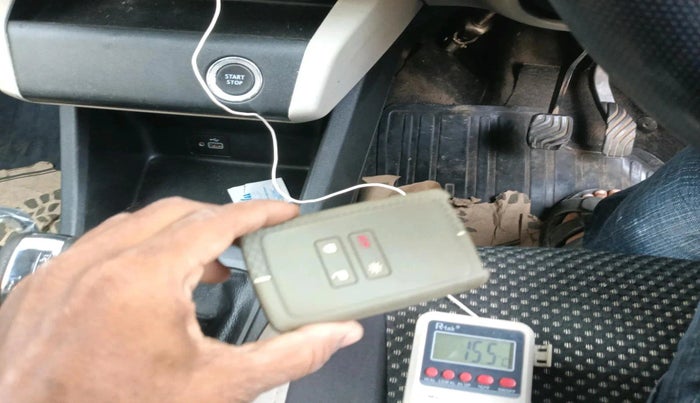 2020 Renault TRIBER RXZ AMT, Petrol, Automatic, 20,111 km, interior