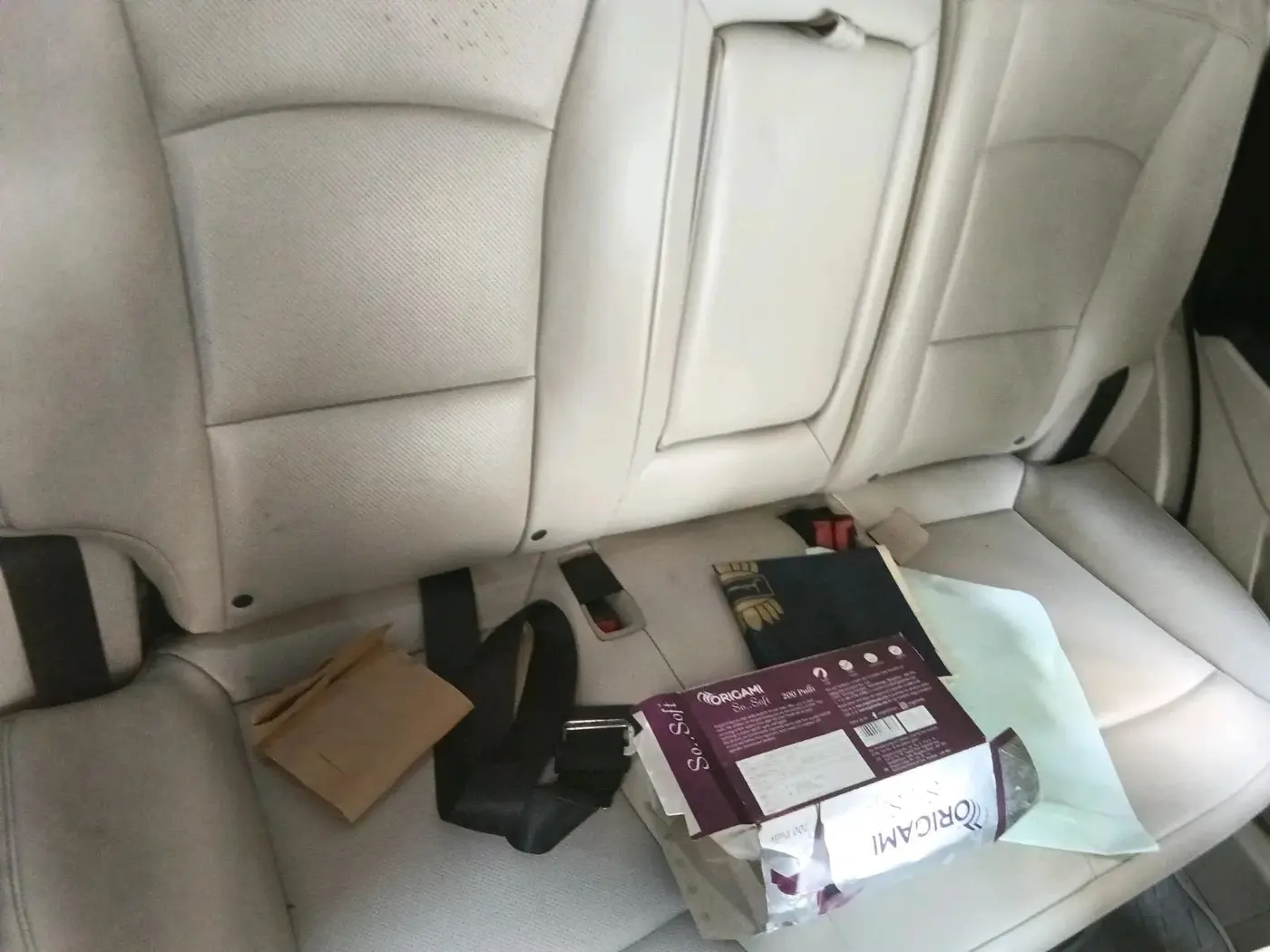 2021 Mahindra XUV300 W8 (O) 1.5 DIESEL AMT, Diesel, Automatic, 91,277 km, interior
