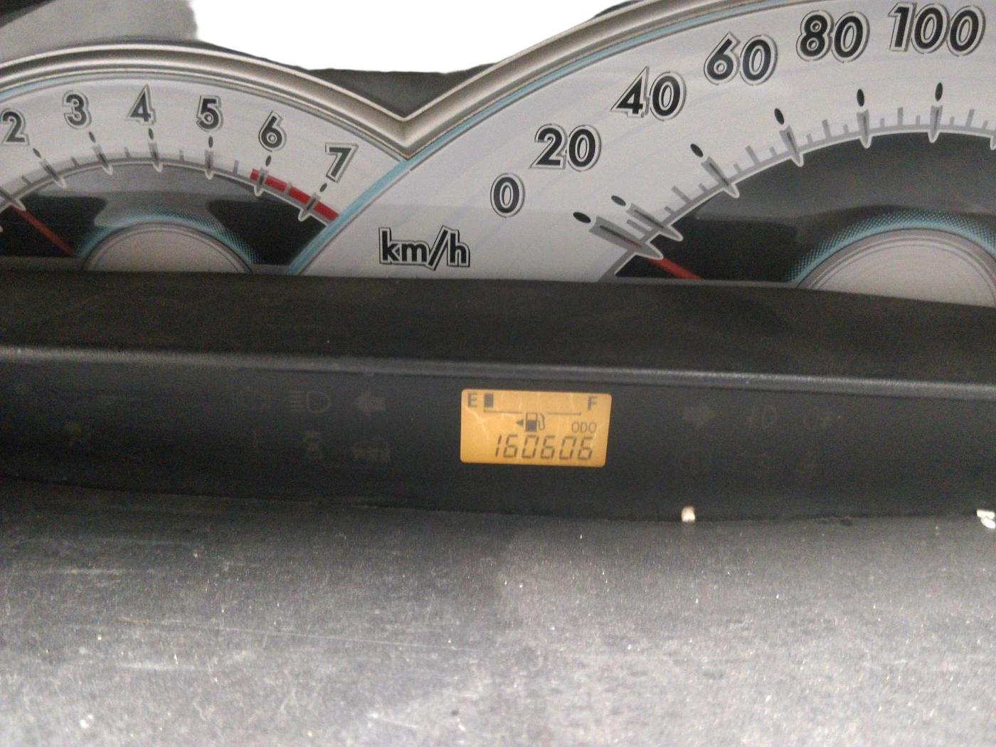 2011 Toyota Etios V, Petrol, Manual, 1,60,606 km, interior