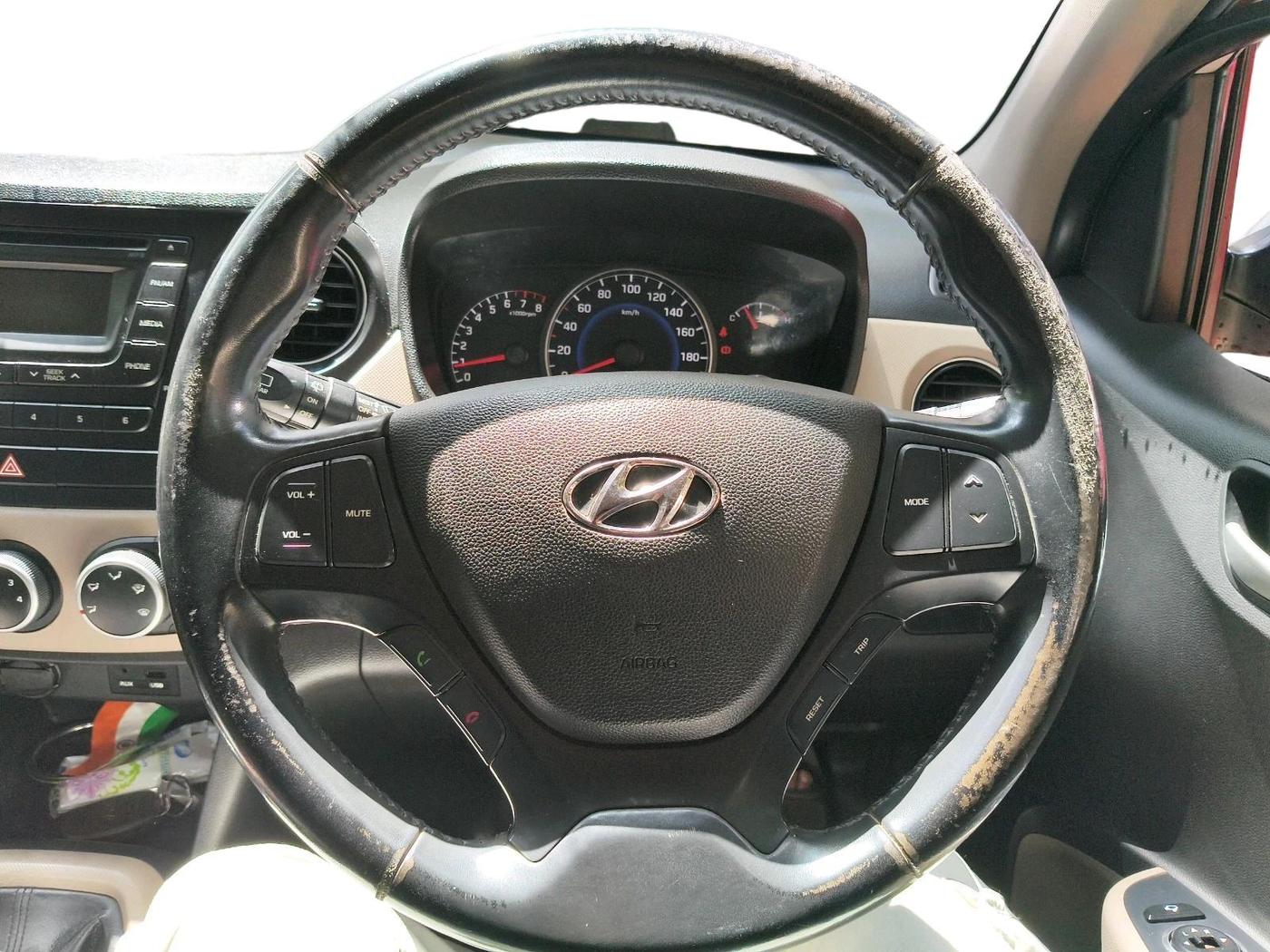 2013 Hyundai Grand i10 ASTA (O) 1.2 KAPPA VTVT, Petrol, Manual, 23,958 km, interior
