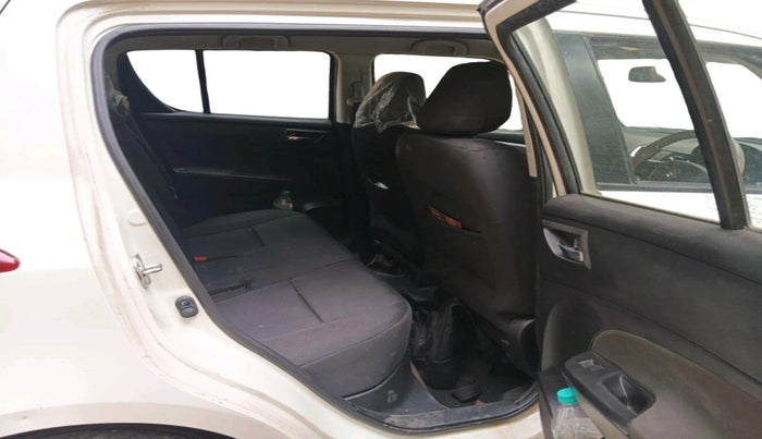 2014 Maruti Swift ZXI, Petrol, Manual, 39,335 km, interior