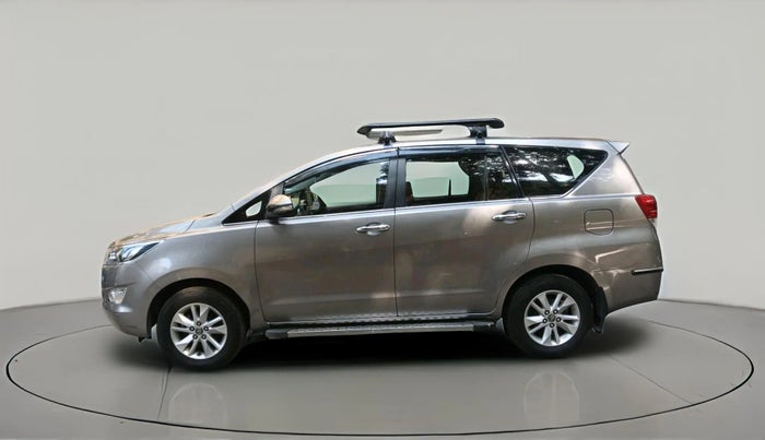 2016 Toyota Innova Crysta 2.4 VX 8 STR, Diesel, Manual, 1,49,864 km, exterior