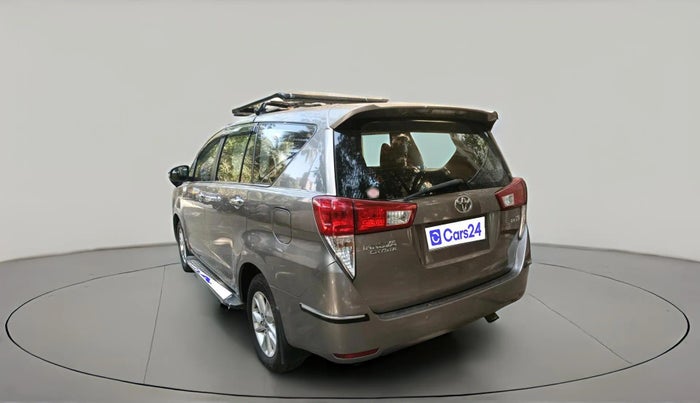 2016 Toyota Innova Crysta 2.4 VX 8 STR, Diesel, Manual, 1,49,864 km, exterior