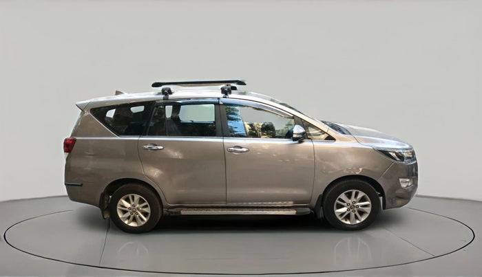 2016 Toyota Innova Crysta 2.4 VX 8 STR, Diesel, Manual, 1,49,864 km, exterior