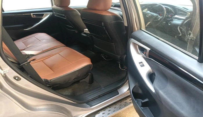 2016 Toyota Innova Crysta 2.4 VX 8 STR, Diesel, Manual, 1,49,864 km, interior