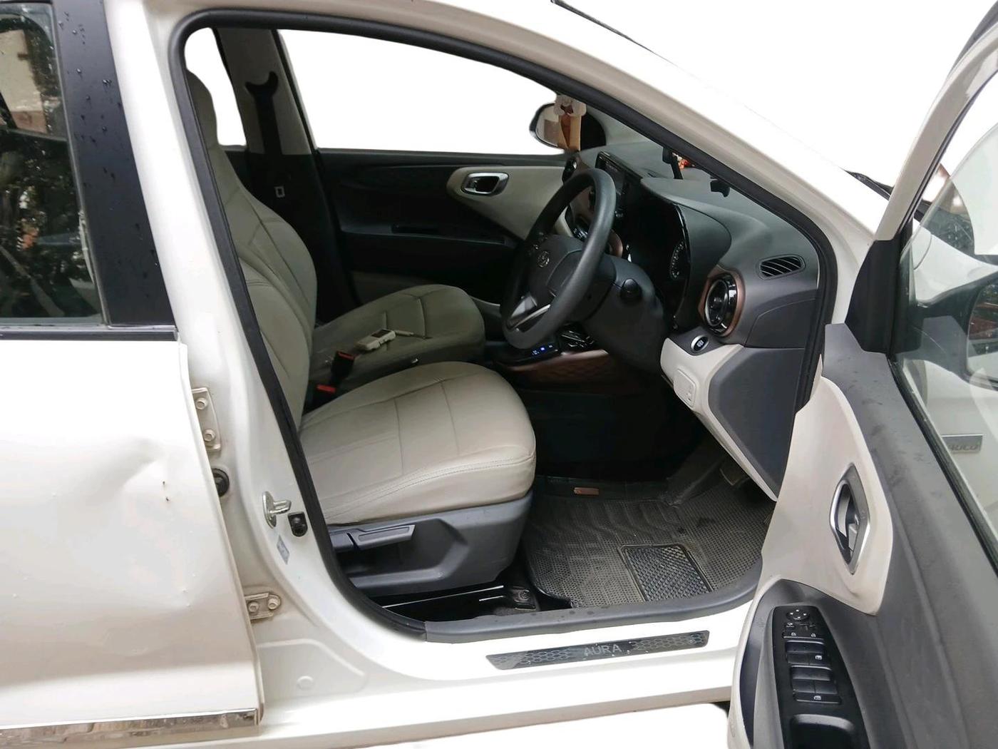 2021 Hyundai AURA SX PLUS 1.2 AMT, Petrol, Automatic, 53,856 km, interior