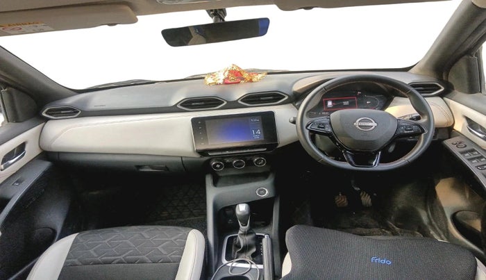 2024 Nissan MAGNITE Tekna B4D 1.0 Petrol AMT, Petrol, Automatic, 29,807 km, interior