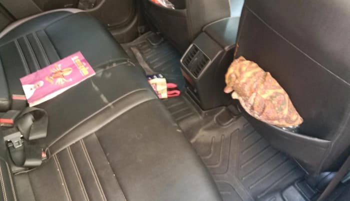 2023 Honda ELEVATE V MT, Petrol, Manual, 26,107 km, interior